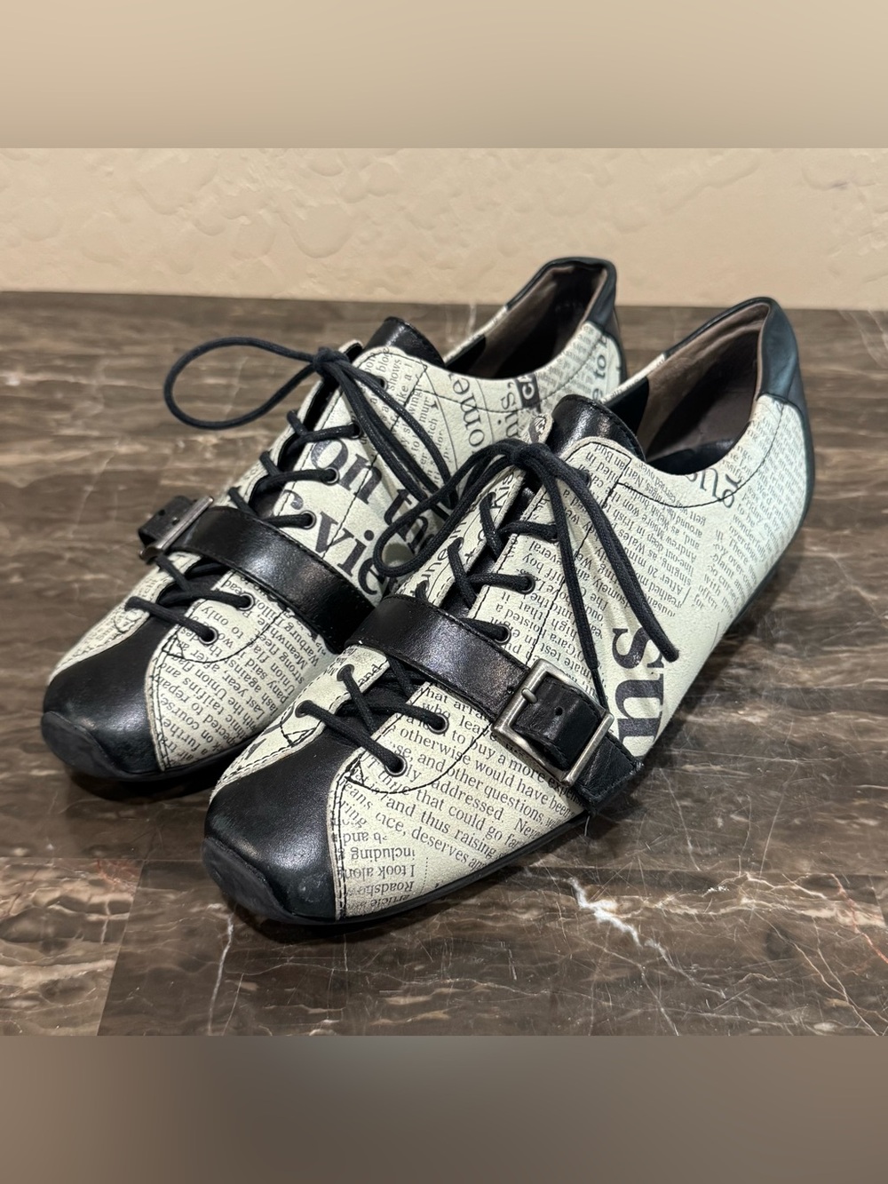 Paul Green Newsprint Leather Lace Front Oxfords